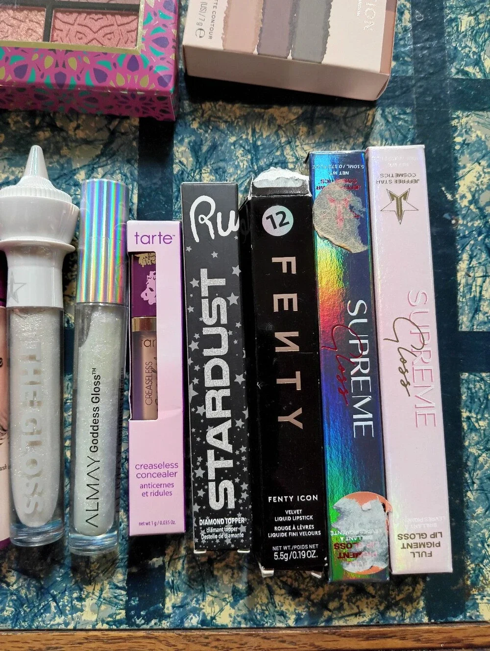 20pc Assorted Women’s Makeup Bundle